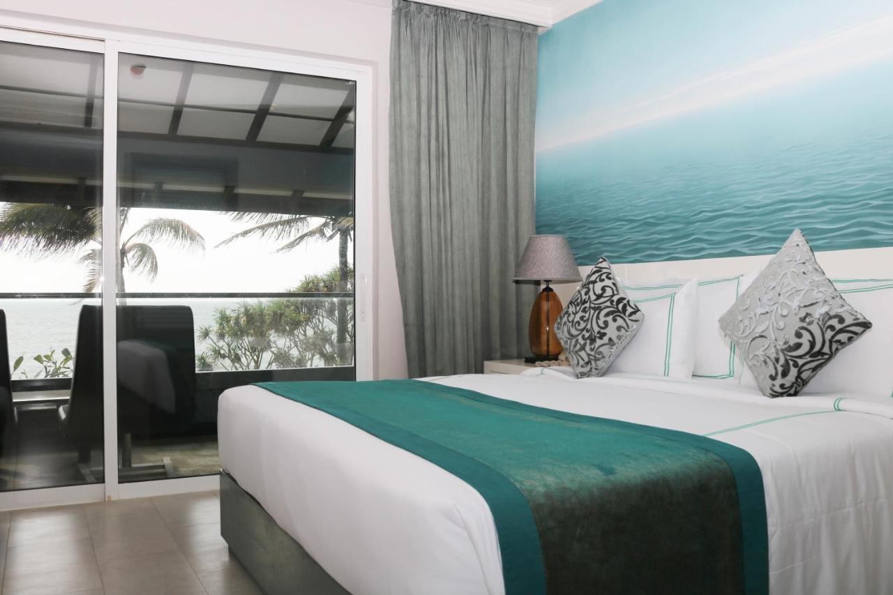 Earl'S Regent Negombo Exterior foto